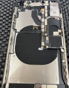 iPhoneX バッテリー交換取り付け前 スマホスピタル佐賀駅前店