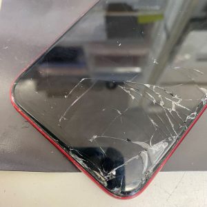 iPhone XR 画面交換修理前所帯確認 スマホスピタル佐賀駅前店