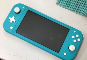 ゲーム機修理、任天堂Switch Lite、スティック交換、スマホスピタル佐賀駅前店