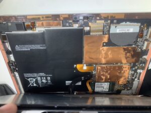 surface_display_repair_Saga