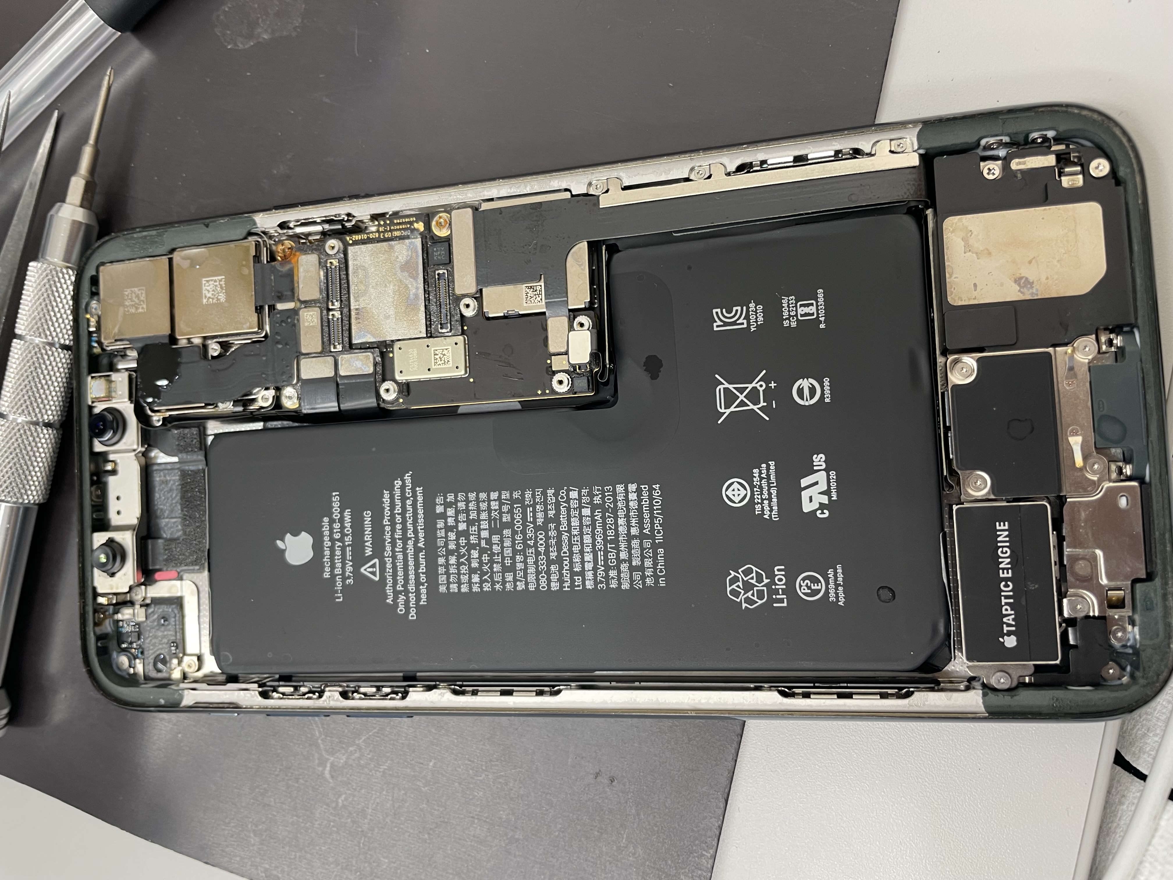 iphone11promax-submerget3
