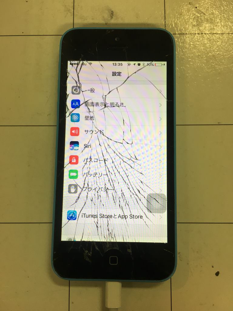 iPhone5c 画面 割れ