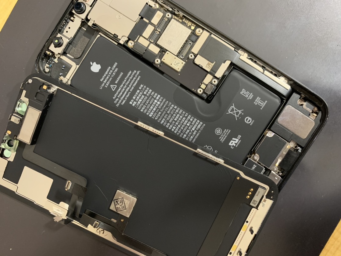 iphone11pro%e3%80%80%e5%88%86%e8%a7%a3