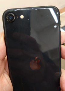 iPhoneSE2　カメラ修理