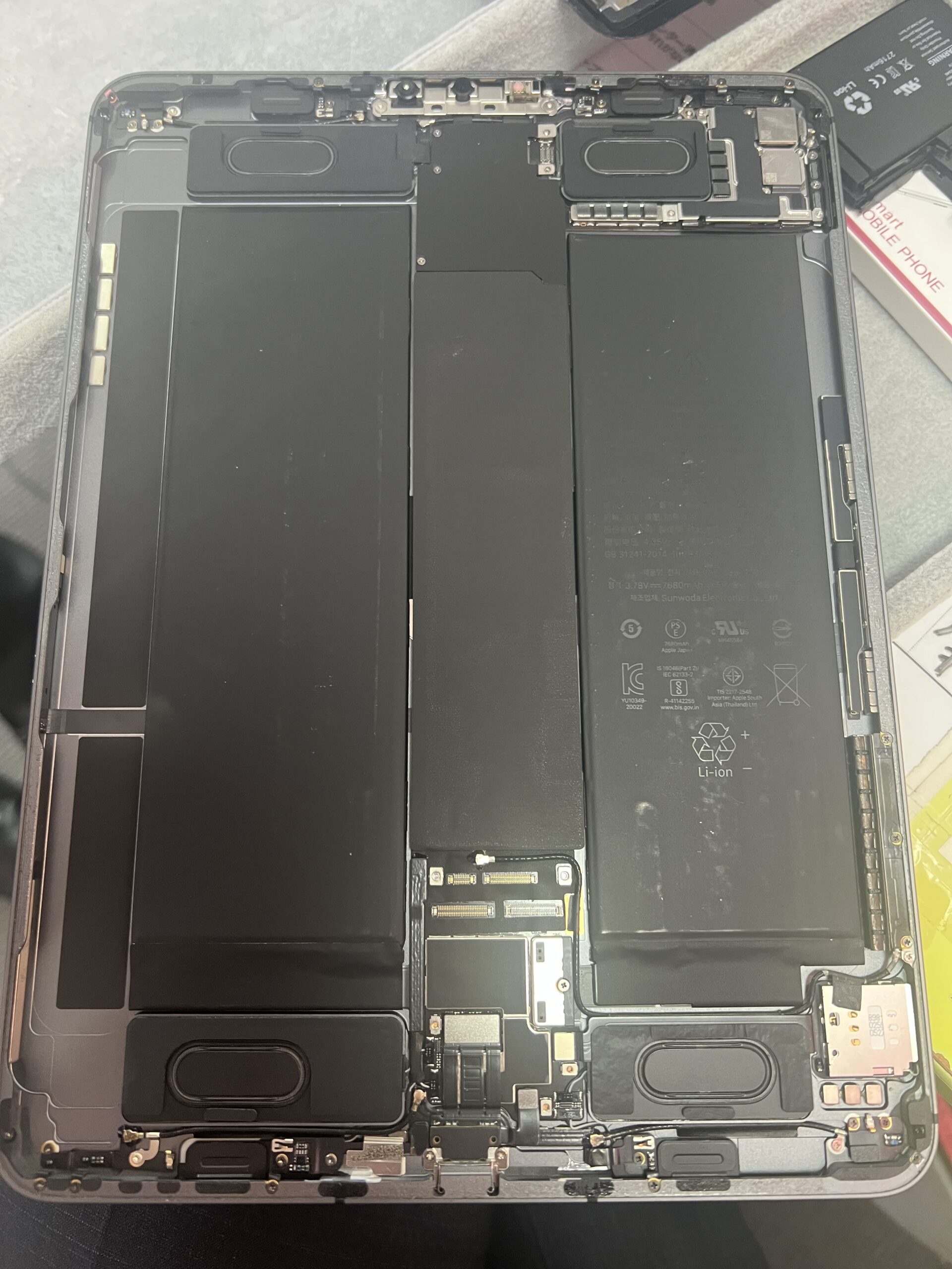 修理後(iPad第4世代11Pro充電不良)