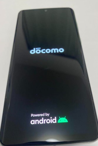 新しいバッテリーに交換したAQUOS zero2 SH-01M コンパクト